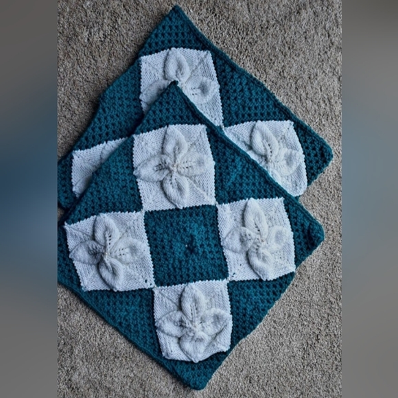 Holiday Christmas Hand Made Knitted Pillow Covers - Picture 2 of 12